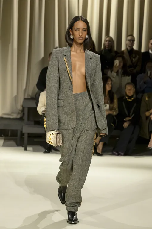 Schiaparelli осень-зима 2024/2025 Schiaparelli осень-зима 2024/2025