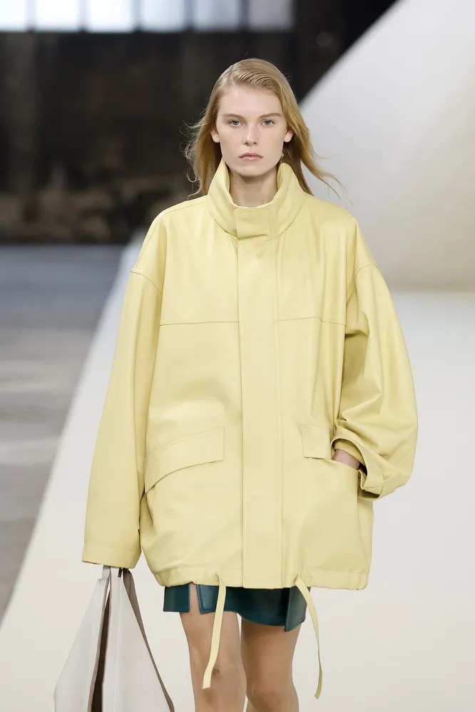 Tod's весна-лето 2025