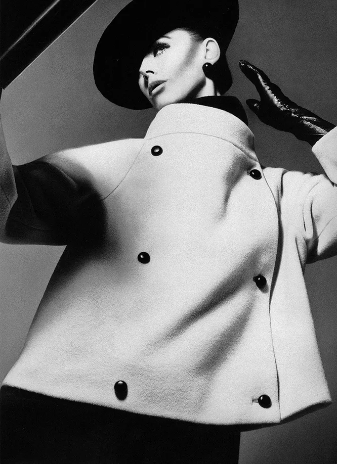 Жакет из коллекции «Eddy» CHRISTIAN DIOR осень-зима 1964 Жакет из коллекции «Eddy» CHRISTIAN DIOR осень-зима 1964