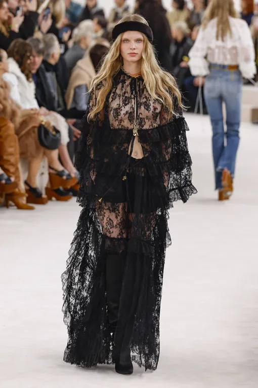 Chloé осень-зима 2024/25 Chloé осень-зима 2024/25