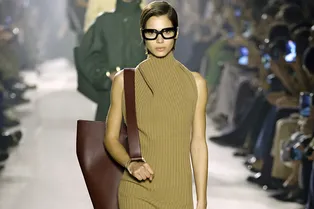 7 шерстяных макси, которые согреют в самую холодную погоду