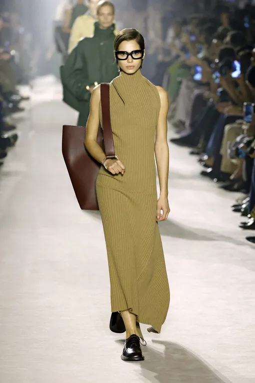 Victoria Beckham осень-зима 2025/26 Victoria Beckham осень-зима 2025/26