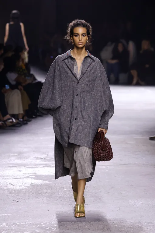 Bottega Veneta весна-лето 2025 Bottega Veneta весна-лето 2025