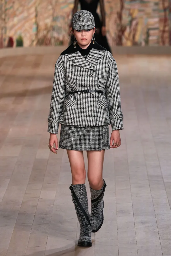 Christian Dior Haute Couture осень-зима 2021/22