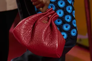 Какие сумки будут в моде в 2026 году: главные тренды