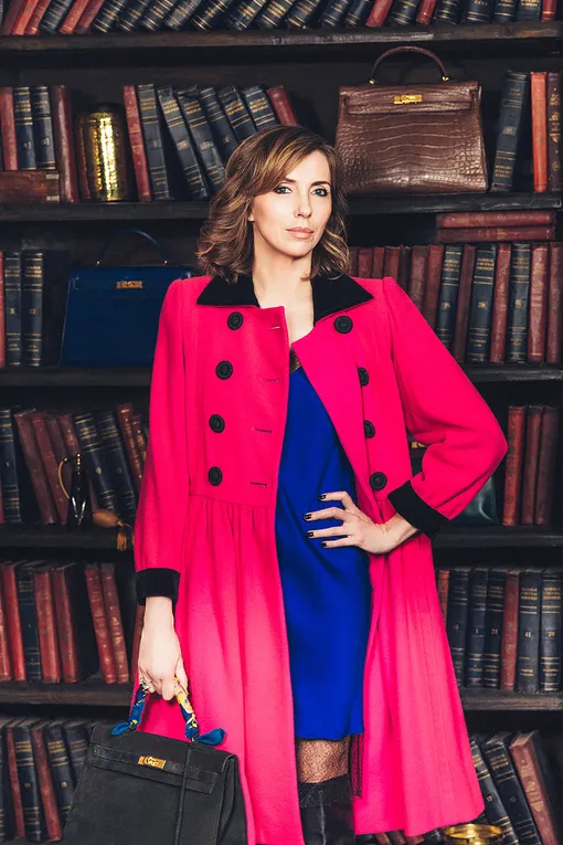 Пальто Yves Saint Laurent 1970-х годов, сумка Hermès Kelly 35