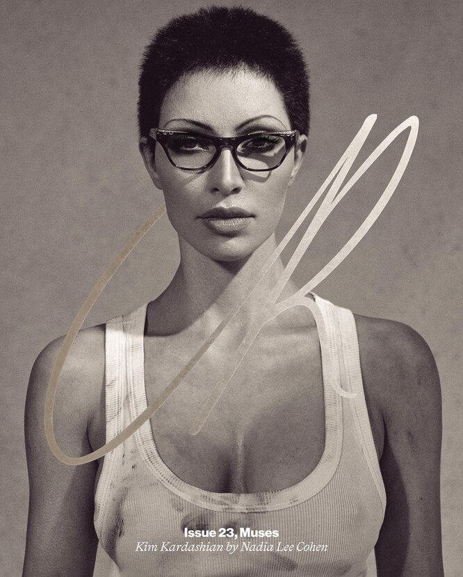 Ким Кардашьян для CR Fashion Book Ким Кардашьян для CR Fashion Book