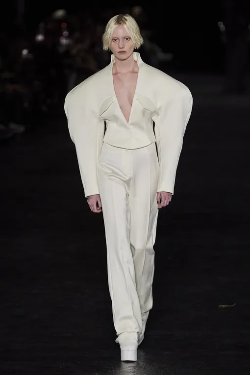 Han Kjøbenhavn осень-зима 2022/23