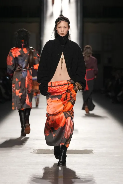 Dries Van Noten осень-зима 2026/27 Dries Van Noten осень-зима 2026/27