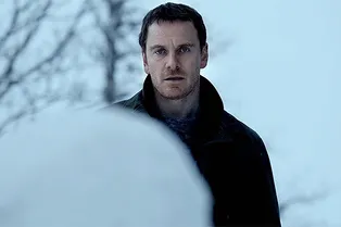 Супергерои, маньяки и котики: 9 главных кинопремьер ноября