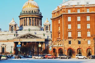 Петербург в декабре: идеи для волшебного уикенда