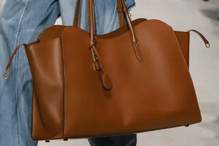 Что купить на зимней распродаже сейчас, чтобы подготовиться к весне: 10 лучших вариантов