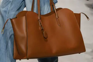 Что купить на зимней распродаже сейчас, чтобы подготовиться к весне: 10 лучших вариантов