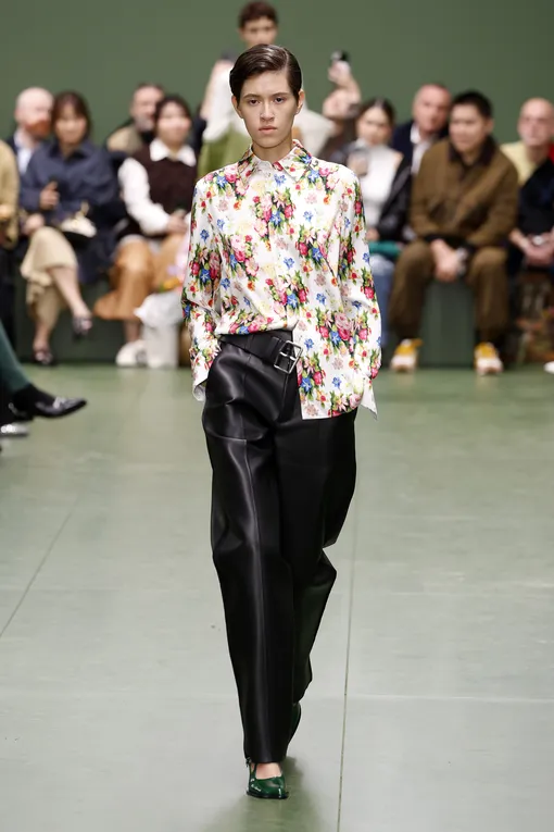 Loewe осень-зима 2024/25 Loewe осень-зима 2024/25
