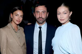 Ирина Шейк, Джиджи Хадид и Джулианна Мур на премии Innovator Awards в Нью-Йорке