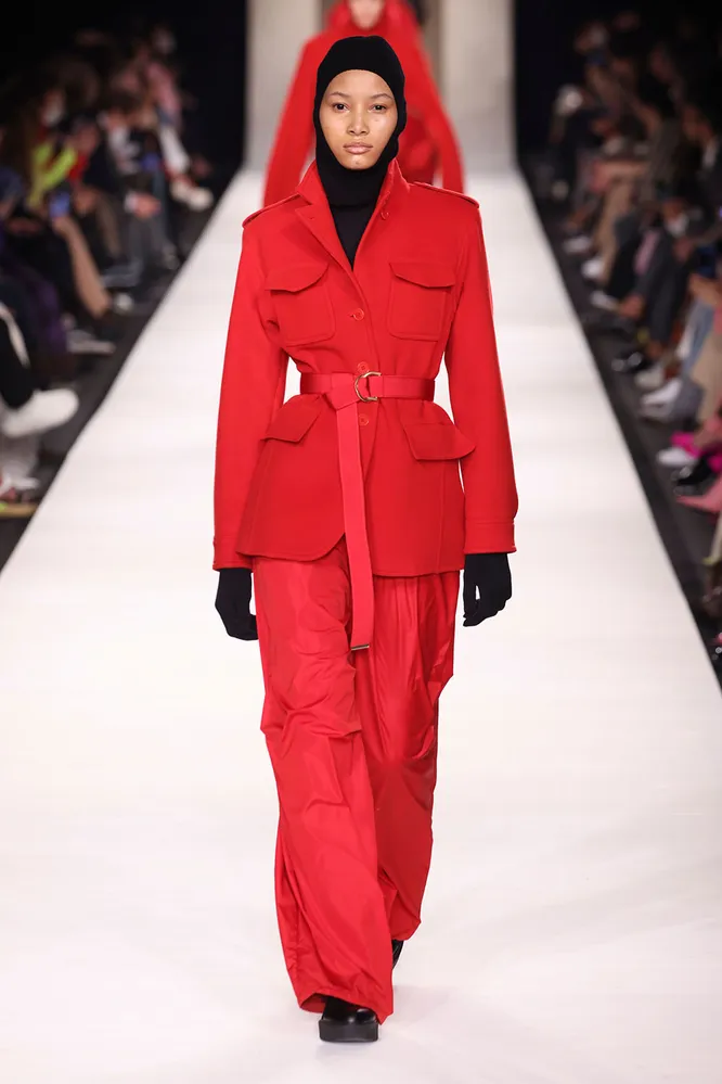 MAX MARA​ осень-зима 2022/23