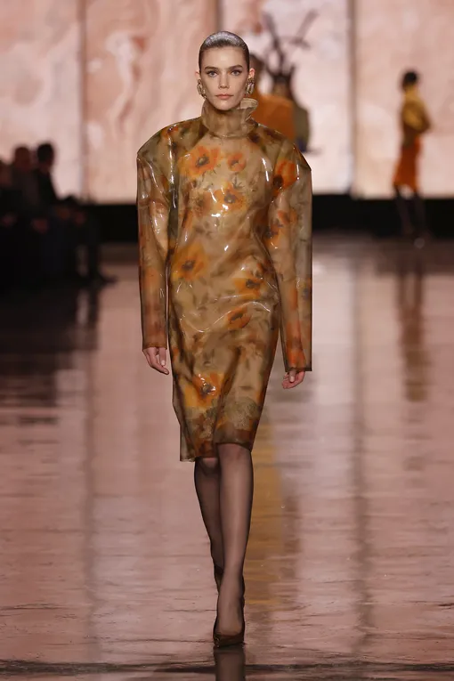 Saint Laurent осень-зима 2025/26 Saint Laurent осень-зима 2025/26