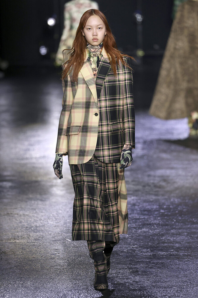 Roberto Cavalli осень-зима 22/23 Roberto Cavalli осень-зима 22/23