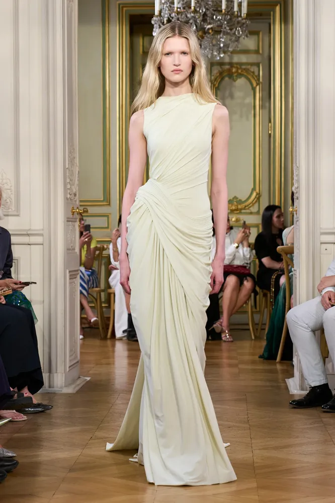 Standing Ground Couture осень 2026