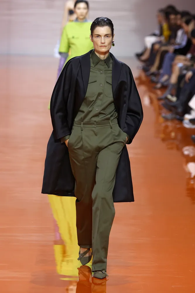 Prada весна-лето 2026