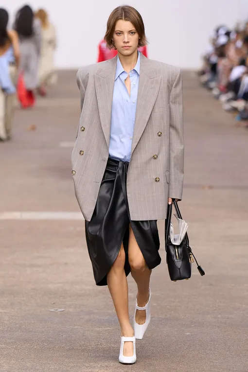 Stella McCartney весна-лето 2025