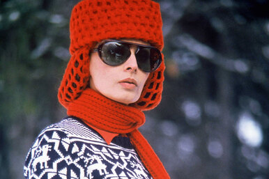Носите свитер с оленями, как Софи Лорен в 1978 году