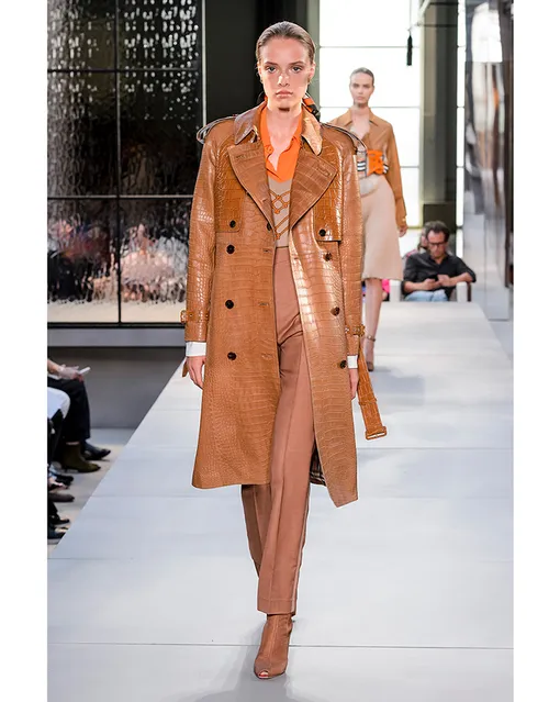 Burberry, весна-лето — 2019 Burberry, весна-лето — 2019