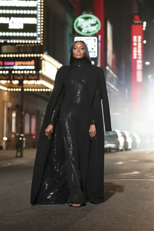 Наоми Кэмпбелл на показе Michael Kors осень-зима 2021