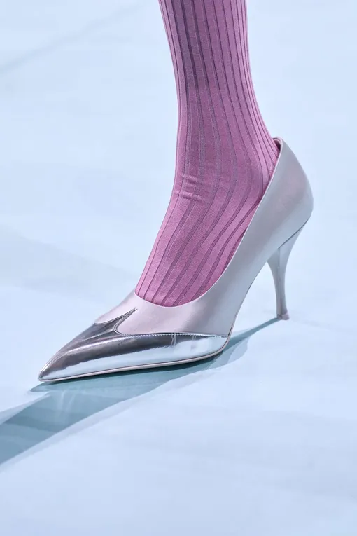 Prada весна-лето 2025 Prada весна-лето 2025