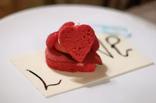 Где отметить День всех влюбленных: 10 вариантов романтического ужина