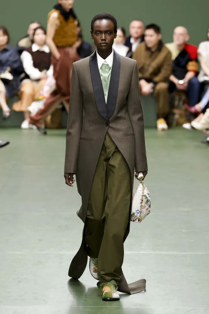 Loewe осень-зима 2024/2025 Loewe осень-зима 2024/2025