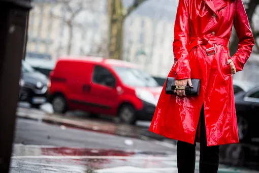 Это любовь: 15 стильных вещей в оттенках красного ко Дню Валентина Это любовь: 15 стильных вещей в оттенках красного ко Дню Валентина