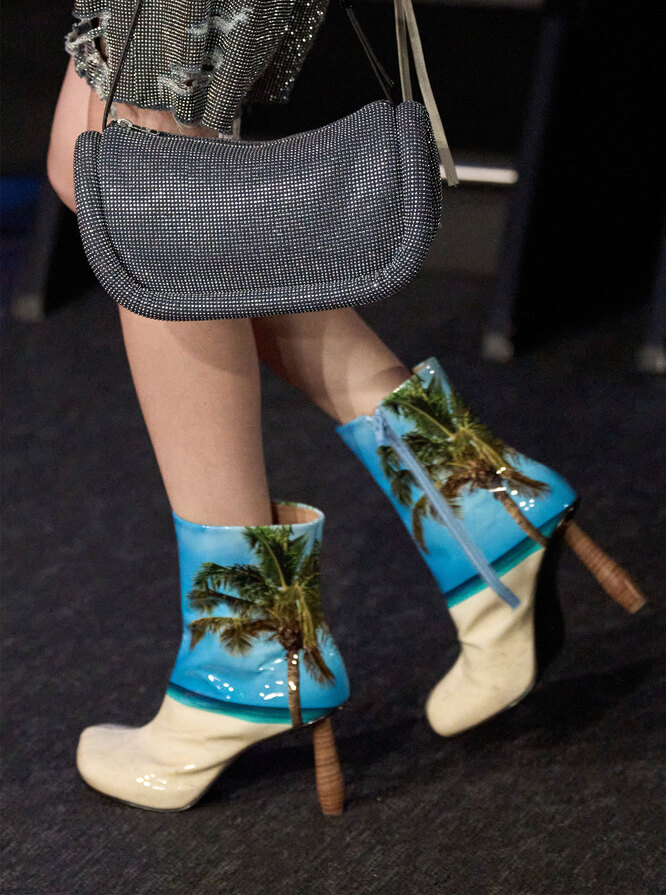 JW Anderson весна-лето 2023 JW Anderson весна-лето 2023