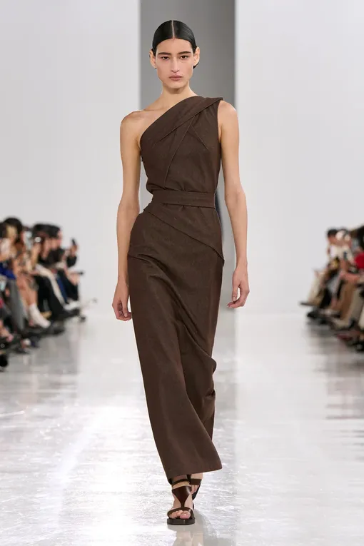 Max Mara весна-лето 2025 Max Mara весна-лето 2025