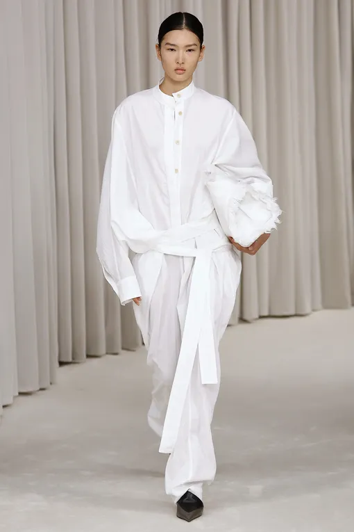 FERRAGAMO весна-лето 2025