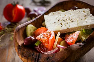 От пельменей до осьминогов: 8 ресторанов, которые запустили доставку продуктов