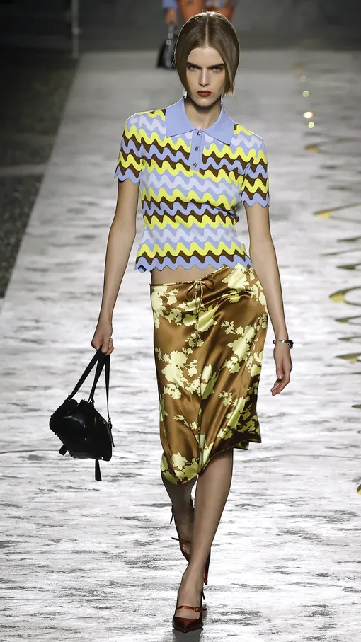 Versace весна-лето 2025 Versace весна-лето 2025