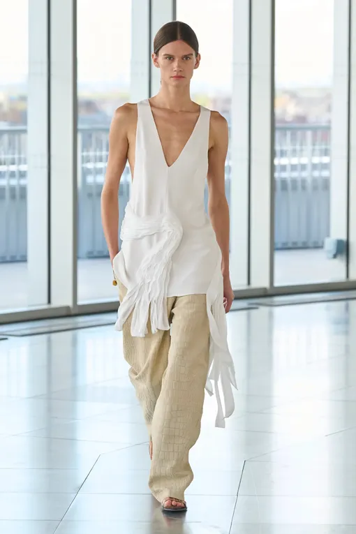 Tove весна-лето 2026 Tove весна-лето 2026