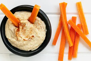 7 сытных, но полезных перекусов, которые можно есть на ночь без ущерба для фигуры