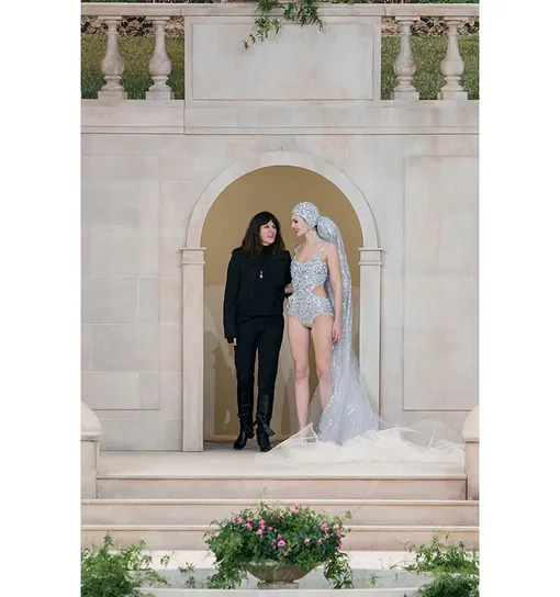 Виржини Веар