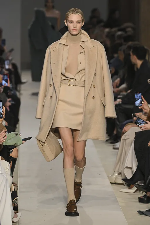 Max Mara осень-зима 2023/24