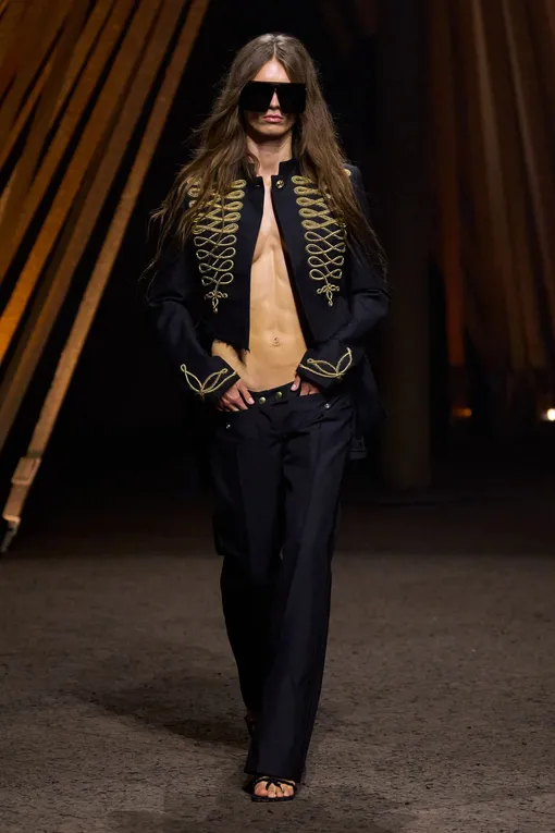 McQueen весна-лето 2026