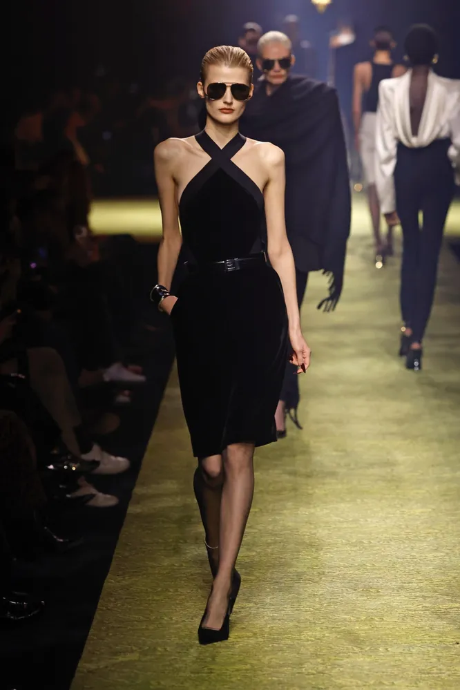 Saint Laurent осень-зима 2023/24 Saint Laurent осень-зима 2023/24