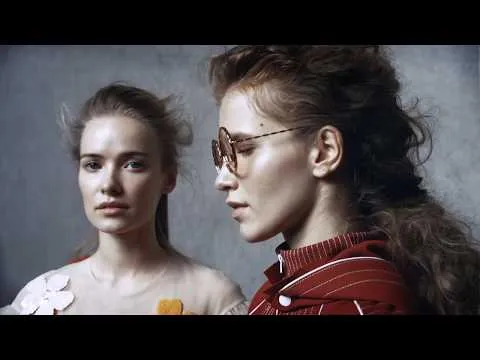 Нажмите и смотрите Нажмите и смотрите