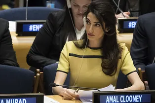 «Почему ничего не сделано?» — пламенная речь Амаль Клуни в ООН «Почему ничего не сделано?» — пламенная речь Амаль Клуни в ООН
