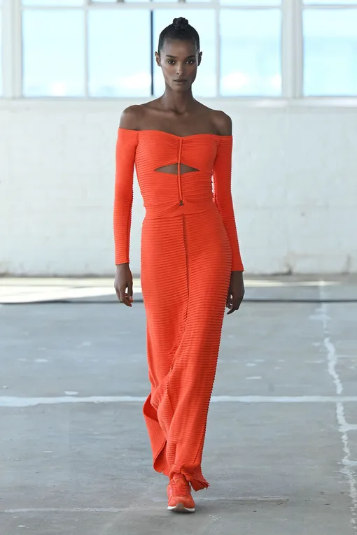 Altuzarra весна-лето 2023 Altuzarra весна-лето 2023