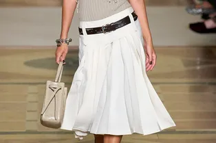 Какую юбку купить на лето-2026: 6 трендов сезона