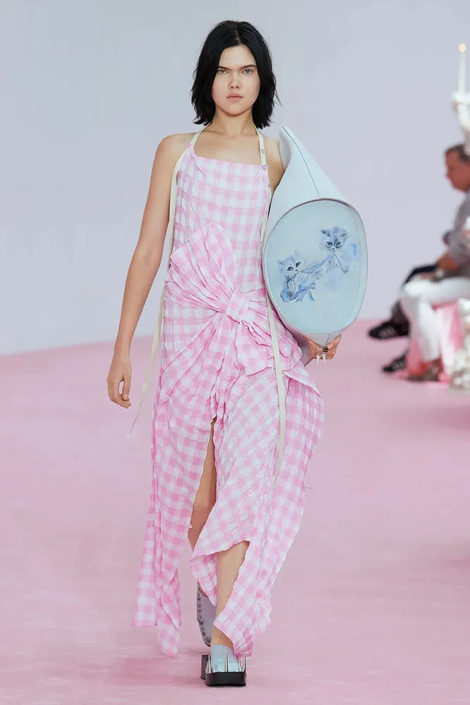 Acne Studios весна-лето 2023 Acne Studios весна-лето 2023
