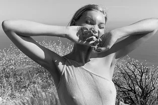 Наталья Водянова, Эльза Хоск и еще 4 супермодели, которые гордятся маленькой грудью