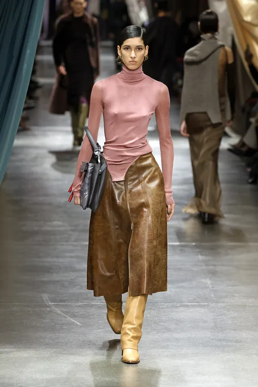 Fendi осень-зима 2024/25 Fendi осень-зима 2024/25